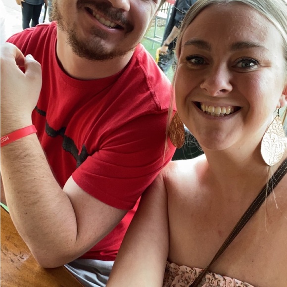 Meet your Posher, Brittany - Picture 5 of 6